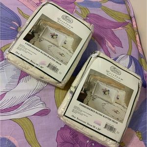 JIAUI  2pc Embroidered Hand Crafted Sham Heirloom Collection NWT